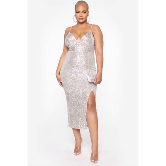 Fashion Nova Silver sequin dress with split - Picture 5 of 6